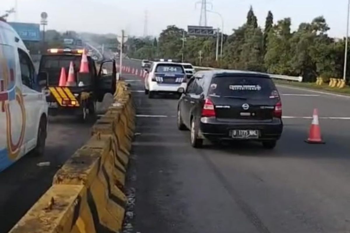 Contraflow Diberlakukan di Tol Jakarta–Cikampek
