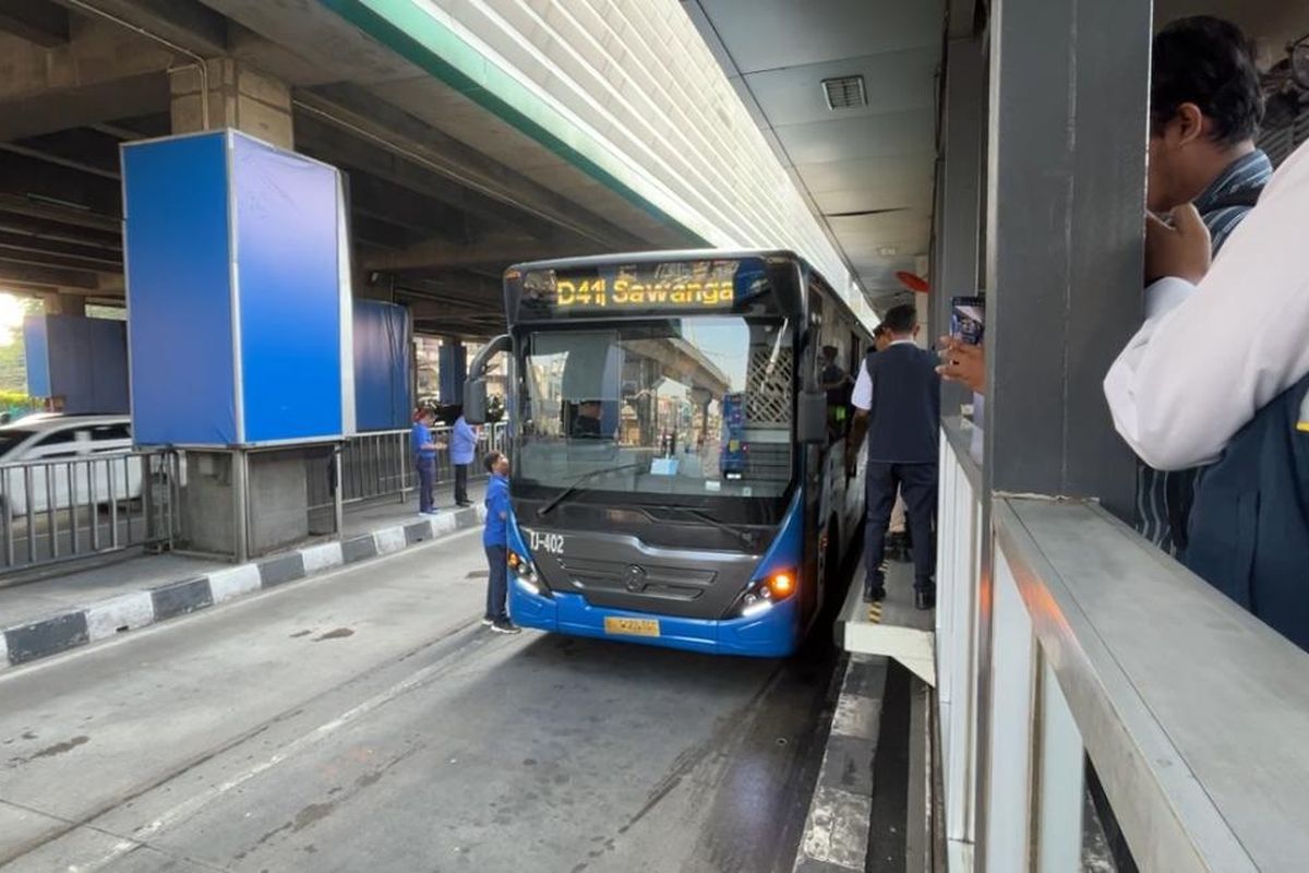 Sawangan, Lebak Bulus, bus Transjakarta, sawangan, Bus Transjakarta, Transjakarta, Transjakarta D41, Transjabodetabek Sawangan-Lebak Bulus Tambah Titik Pemberhentian