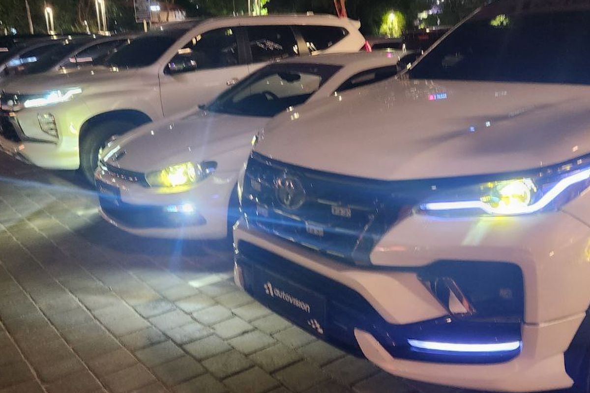 aman, lampu mobil, aturan, tips, lampu Bi-LED, Pastikan Lampu Bi-LED Tidak Ganggu Pengendara Lain