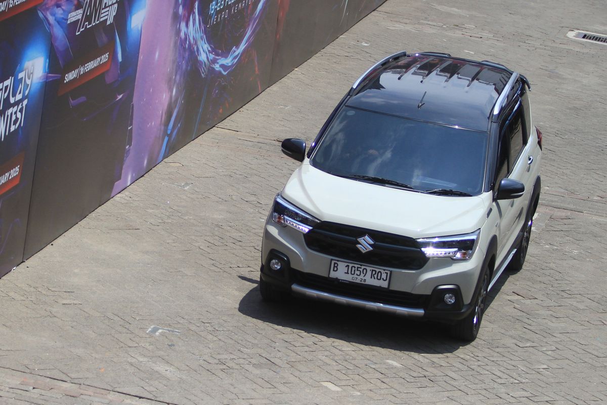 Toyota Rush, Suzuki XL7, Hyundai Stargazer X, Penjualan LSUV, Penjualan Mobil LSUV Agustus 2025: Suzuki XL7 Naik, Rush Turun