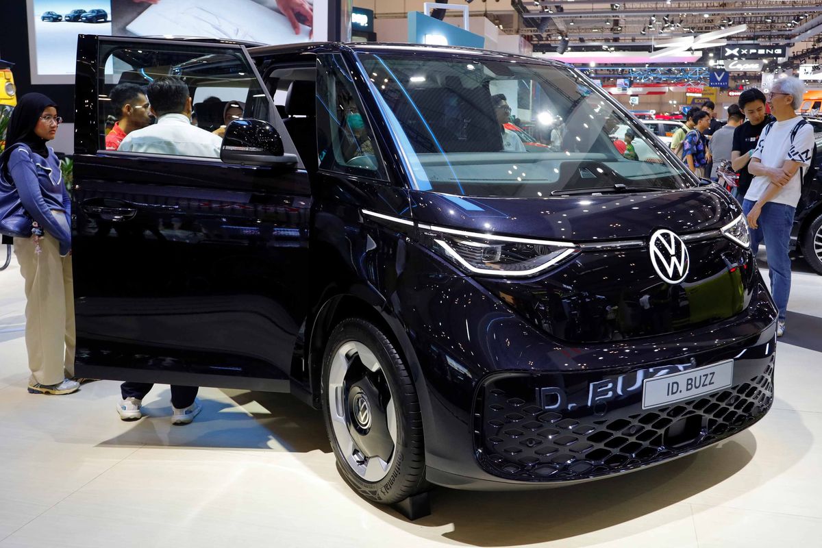 GIIAS, GIIAS 2025, VW ID Buzz, VW Rilis ID. BUZZ Business Edition di GIIAS 2025
