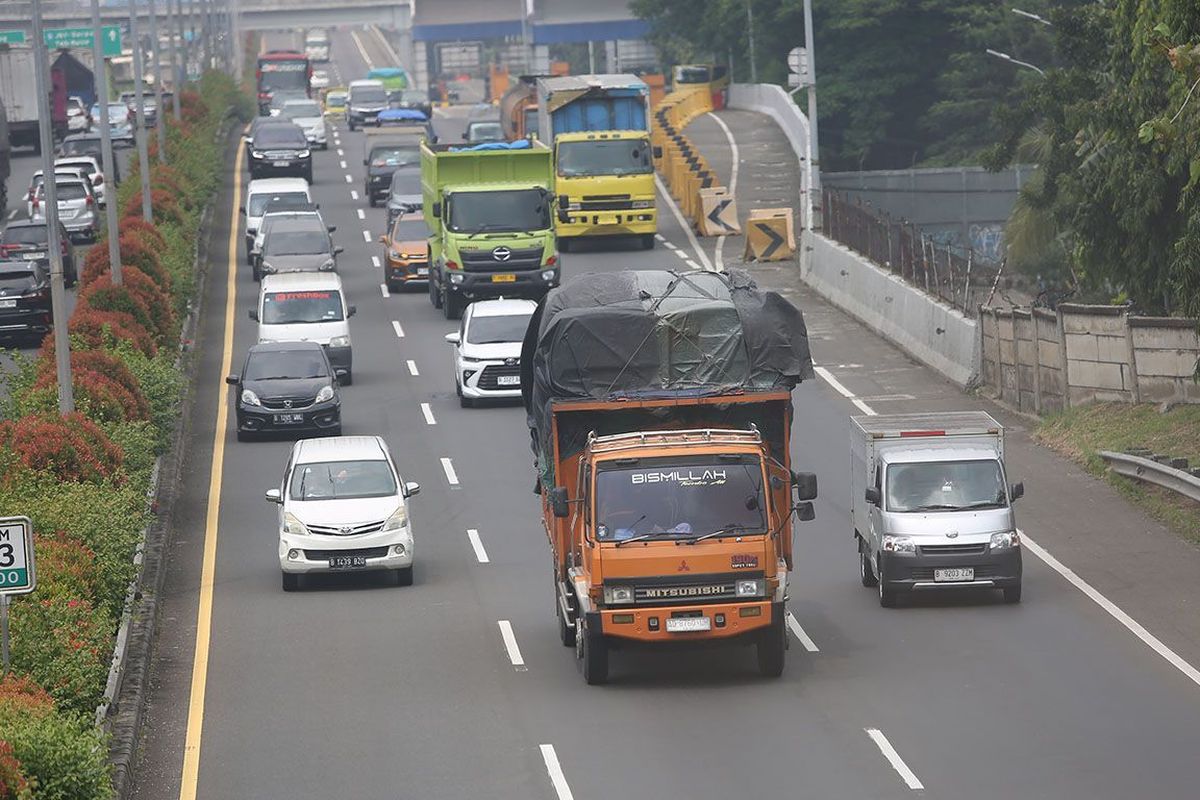Daftar Ruas Tol dan Non-tol yang Terapkan Pembatasan Truk Lebaran 2026