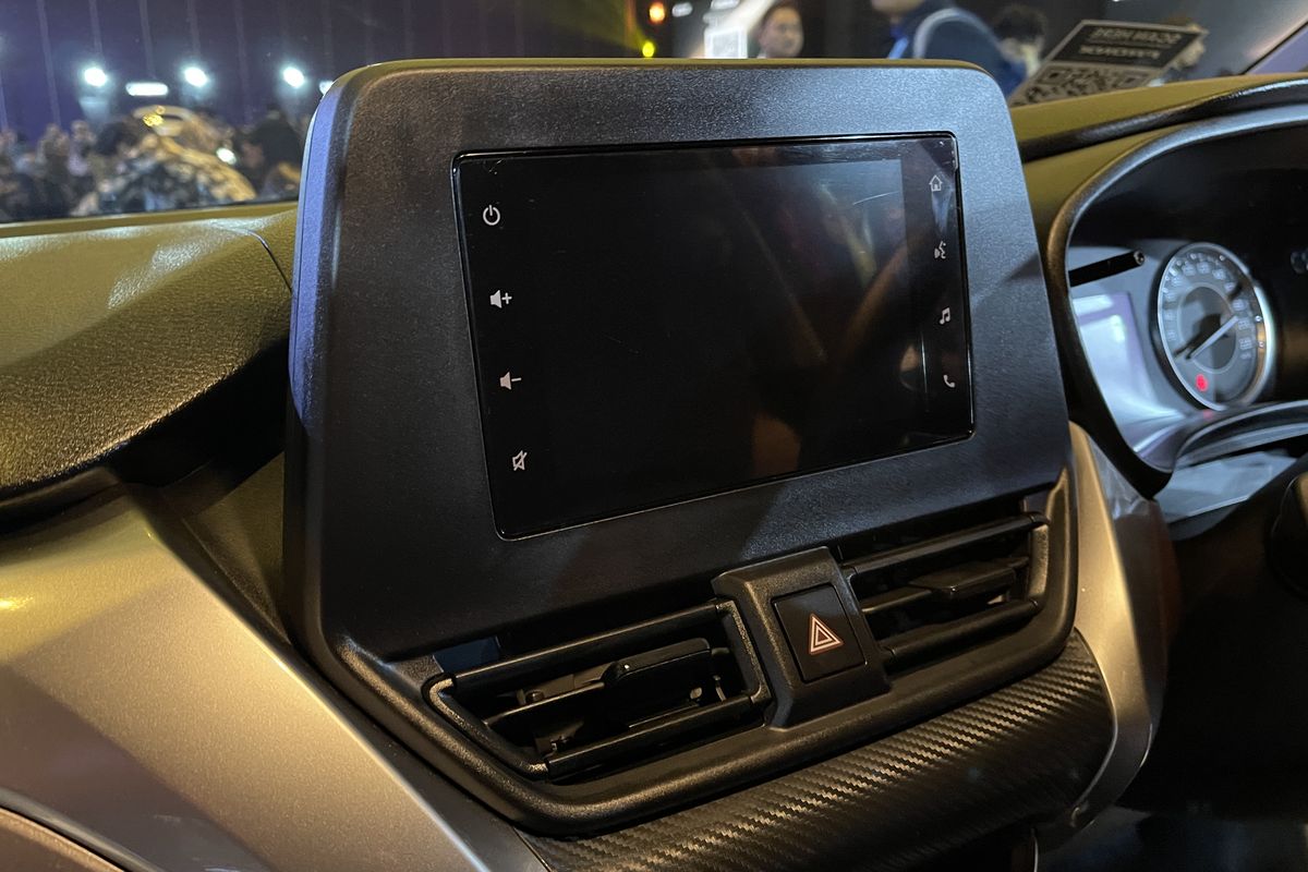 AC mobil, AC Mobil, kaca film, AC mobil kurang dingin, Penyebab AC Mobil Kurang Dingin, Tak Selalu Karena Freon