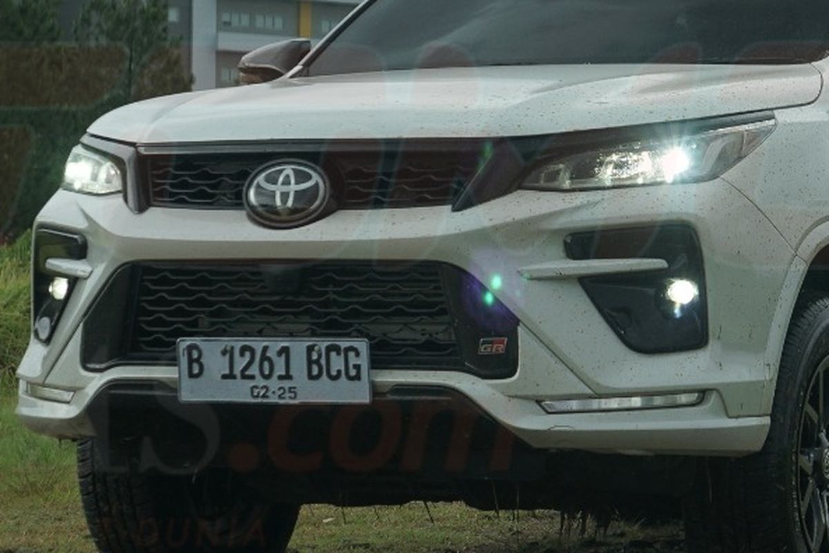 Lampu, lampu mobil, Lampu biled, biled mobil, lampu biled mobil, Beda Lampu Bi-LED Pabrikan dan Aftermarket, Mana yang Lebih Baik?