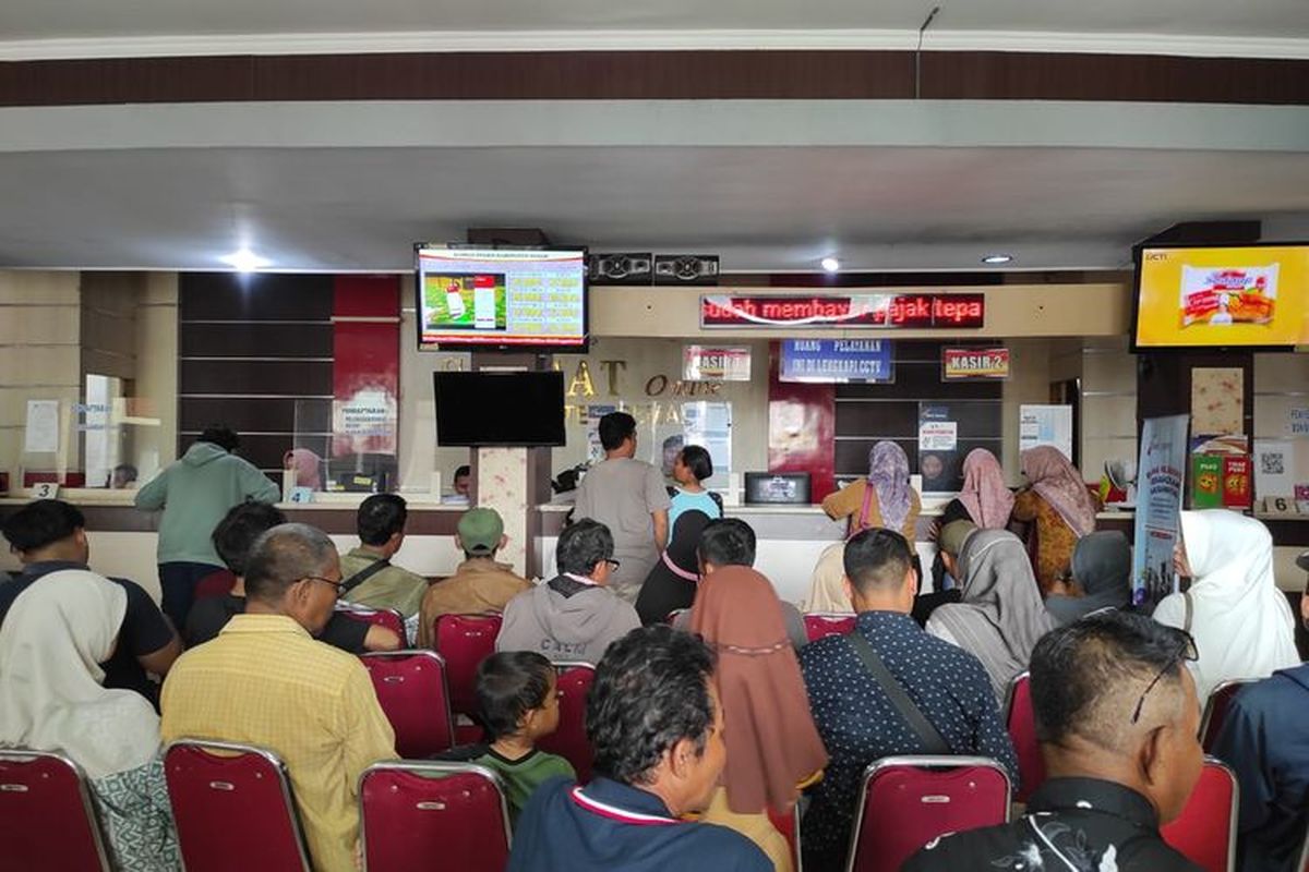 Pajak Kendaraan Bermotor, pemutihan pajak kendaraan, pemutihan pajak kendaraan 2025, program pemutihan pajak kendaraan 2025, Daftar 21 Provinsi yang Gelar Pemutihan Pajak Kendaraan Agustus 2025