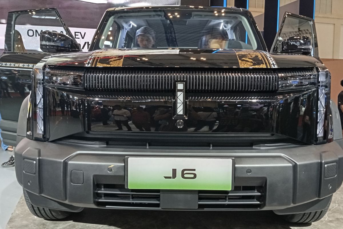 mobil listrik, desain unik, SUV listrik, Chery Omoda E5, Persaingan Mobil Listrik SUV di Indonesia Semakin Ketat