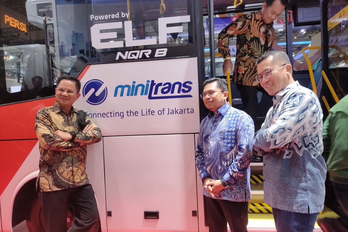 Dinas Perhubungan DKI Jakarta, Transjakarta, armada transportasi umum, Isuzu ELF NQR B, TransJakarta, Isuzu ELF NQR B Jadi Armada Minitrans Transjakarta