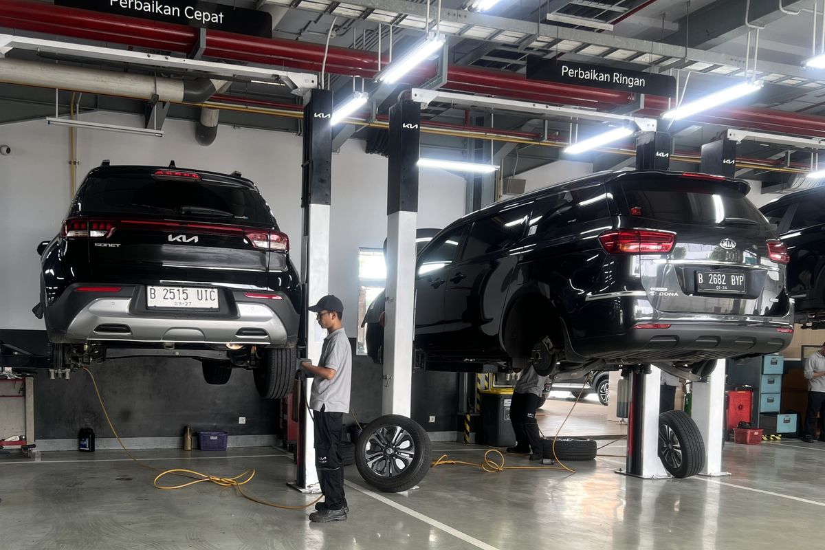 bengkel, bengkel resmi, mobil, Bengkel Mobil, Kreta Indo Artha, Kia Buka Service Clinic di 9 Lokasi: Konsumen Dapat Promo Menarik