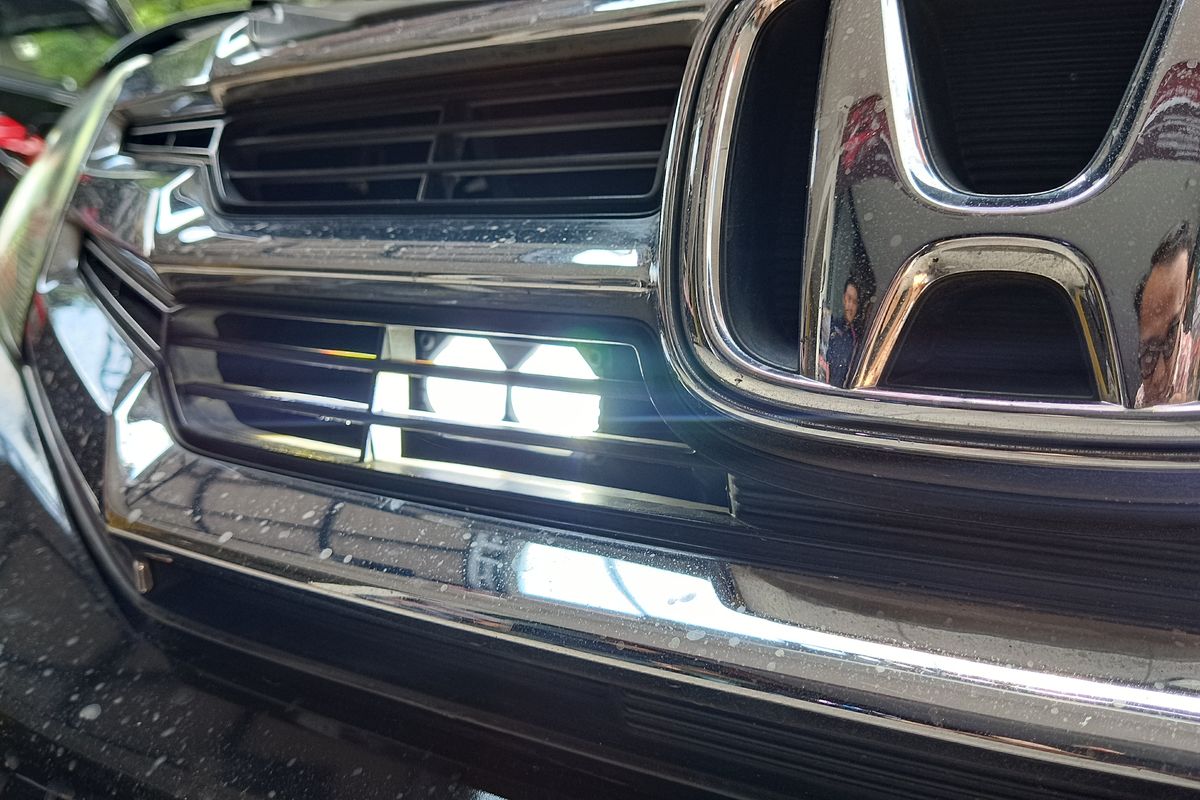aksesoris mobil, modifikasi mobil, korsleting kabel, keamanan kelistrikan, Cara Mencegah Korsleting saat Pasang Lampu Mini Proyektor