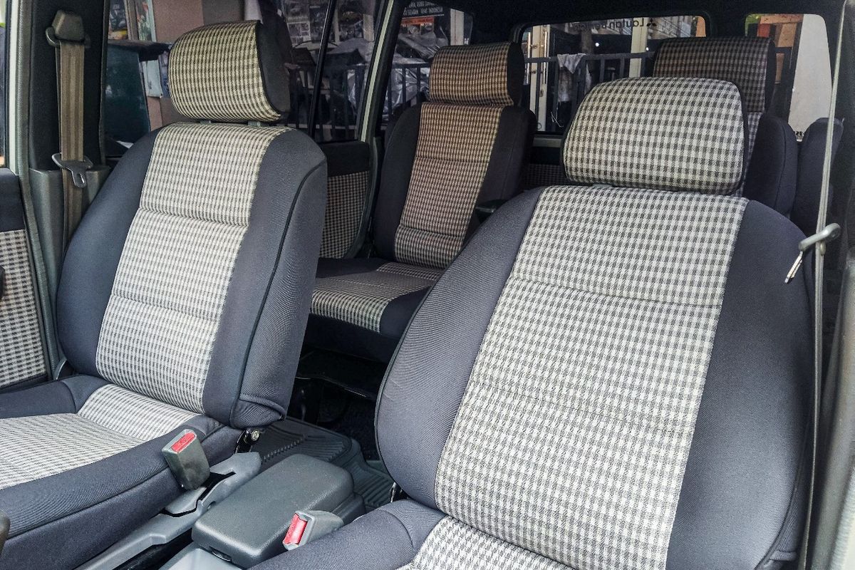 Jok Mobil, mobil, Jok fabric, Agar Awet dan Bersih, Ini Cara Merawat Jok Bahan Fabric