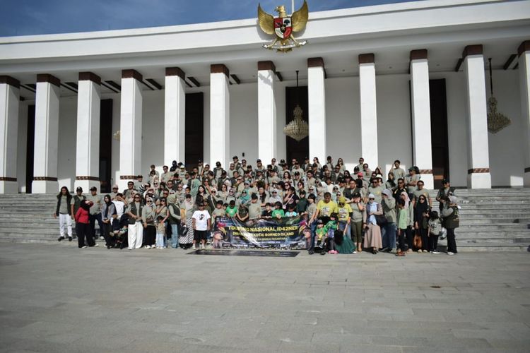 Komunitas Fortuner Unjuk Gigi di Medan Ekstrem Borneo