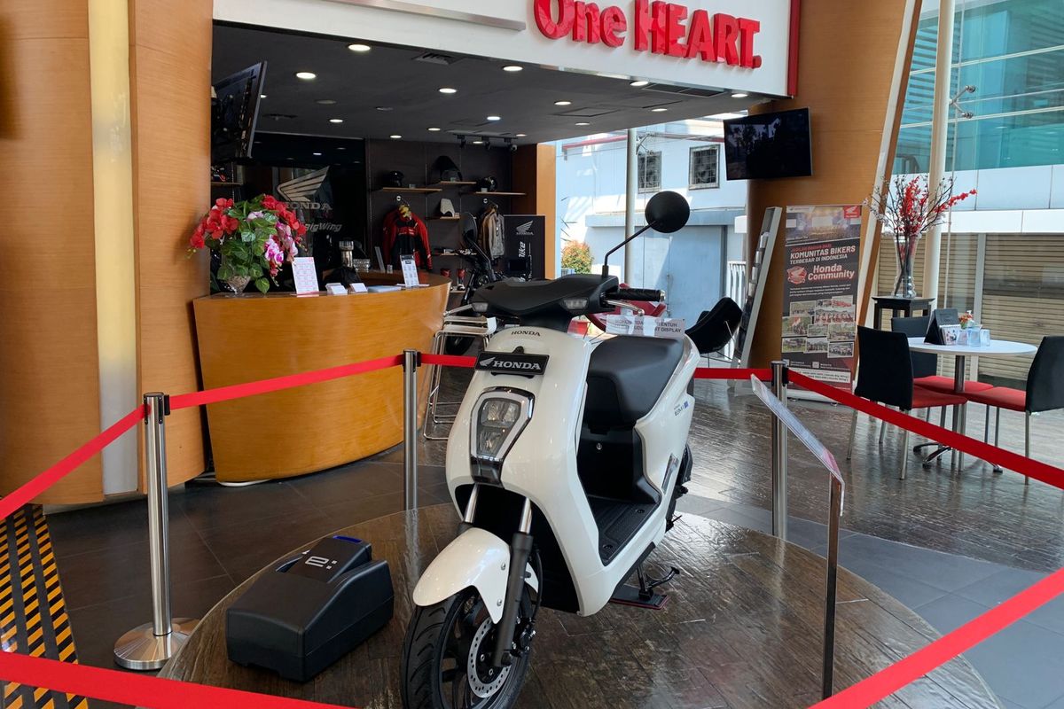 motor listrik Honda, Penjualan motor listrik, wahana honda, penjualan motor listrik, motor listrik honda, penjualan motor listrik di Indonesia, diskon motor listrik, Penjualan Motor Listrik Honda di Jakarta Meleset dari Target