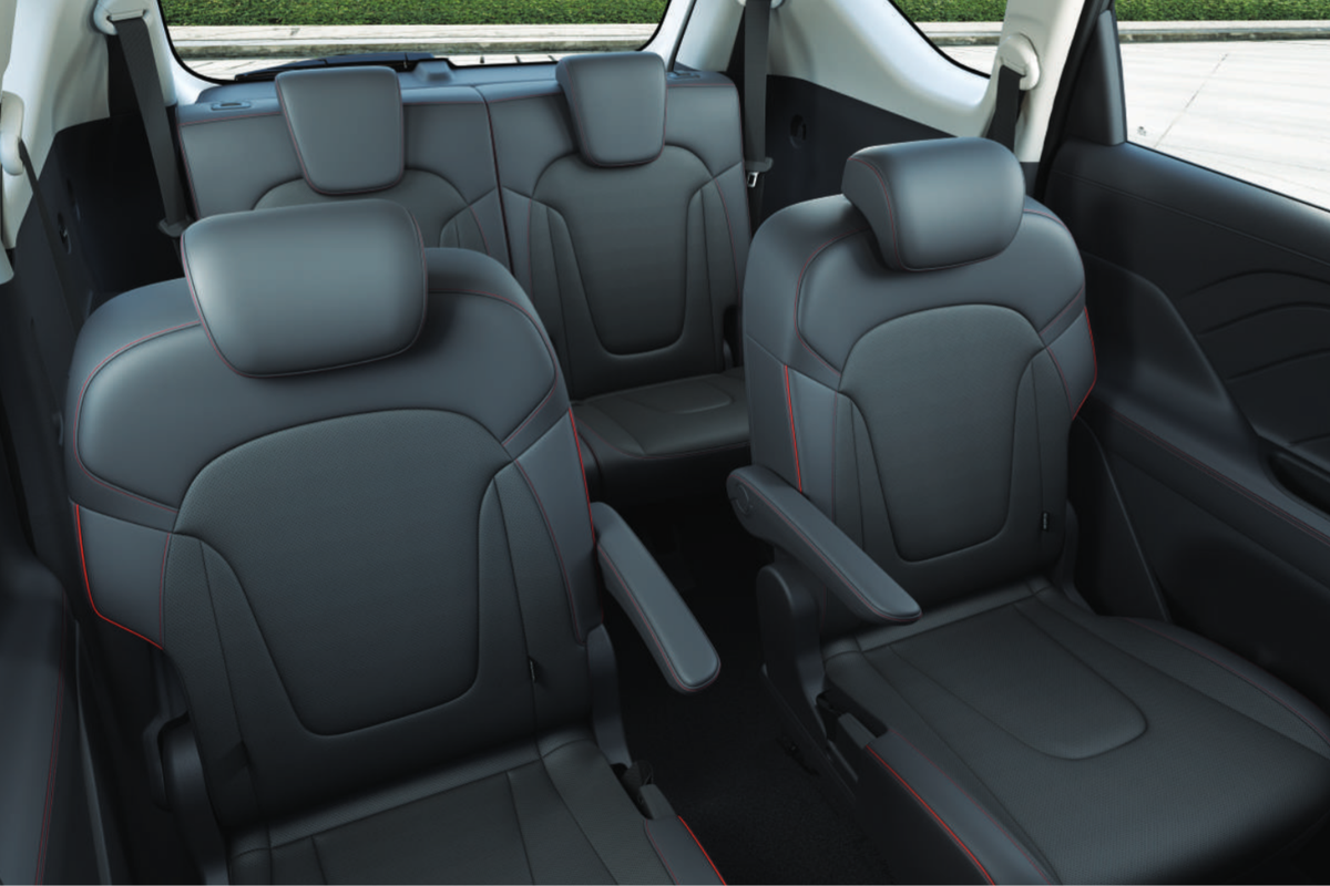 interior, modifikasi, captain seat, kabin, Pasang Captain Seat di MPV, mulai Rp 3,5 Juta