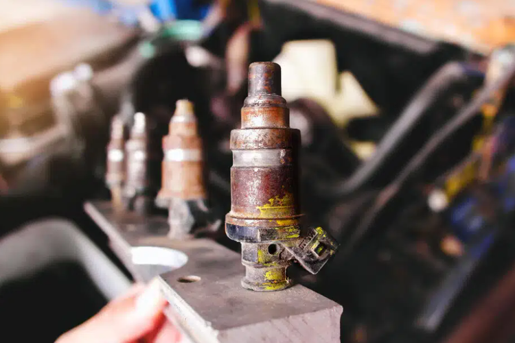 sensor, filter, boros, Busi, bahan bakar, pincang, mesin mobil, Tak Cuma Busi, Ini Faktor Lain Penyebab Mesin Mobil Pincang