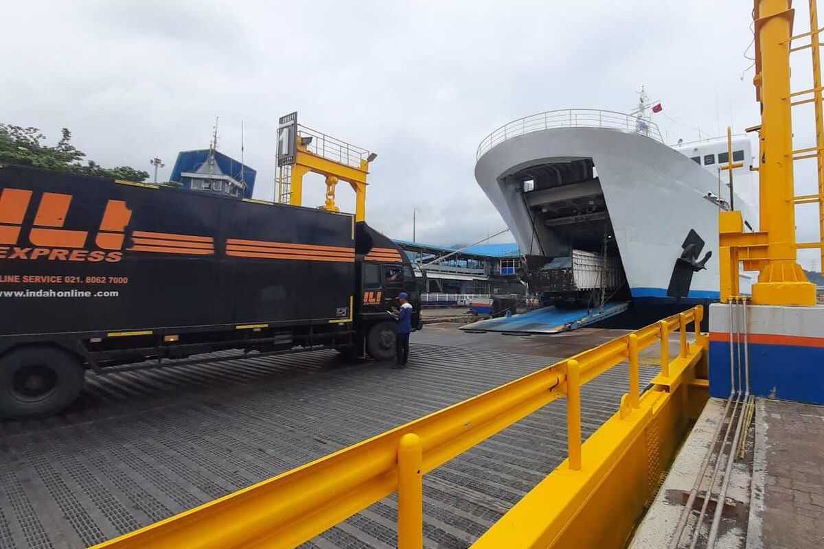 arus mudik, pelabuhan merak, buffer zone, penyeberangan merak, Lalu Lintas Penyeberangan, Ini Lokasi Buffer Zone Menuju Pelabuhan Merak Saat Arus Mudik