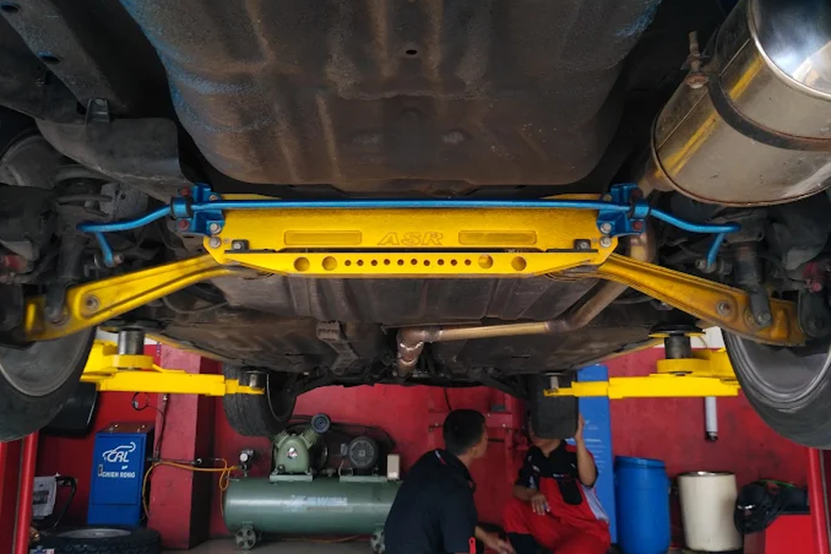 Hindari Risiko di Jalan, Cek Kaki-kaki Mobil Sebelum Mudik