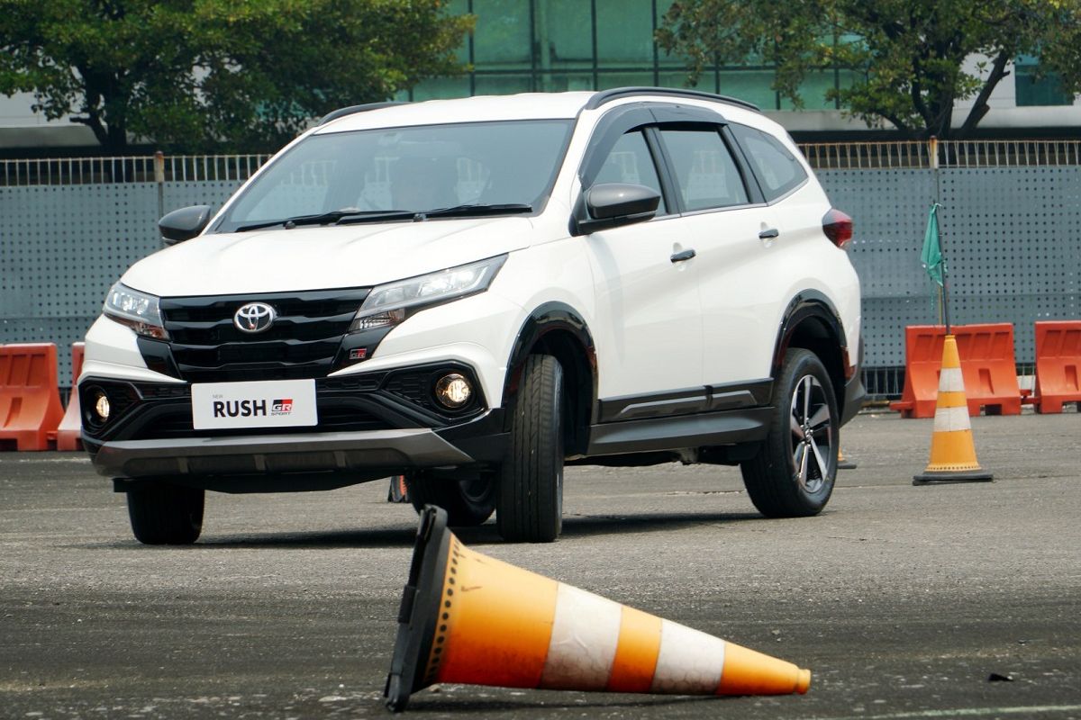 Toyota Rush, Daihatsu Terios, Penjualan LSUV, trenn pemulihan, Pasar LSUV di Indonesia Mei 2025 Tumbuh, Rush-Terios Memimpin