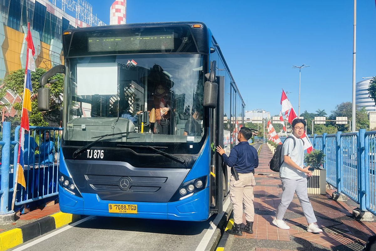 Transjabodetabek, transjakarta, angkutan umum, transjabodetabek, Bus Transjabodetabek, rute baru transjabodetabek, Pemprov DKI Akan Buka 5 Rute Baru Bus Transjabodetabek