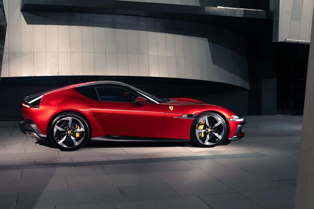 Ferrari, mesin, tenaga, Mesin, ferrari, Tenaga, Ulik Ferrari 12Cilindri Bermesin V12 NA