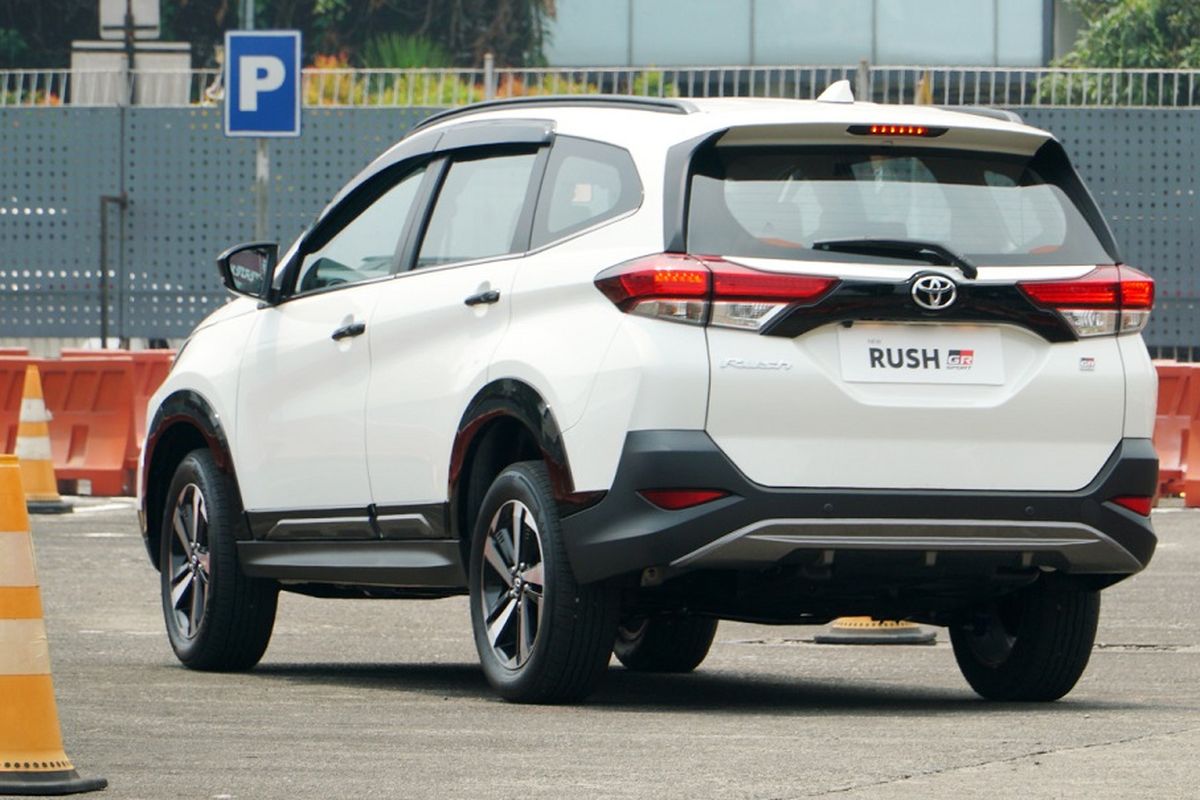 Toyota, Rush, Mobil, Toyota Rush, mobil, mobil bekas, Toyota rush, rush, Harga Bekas dan Pajak Toyota Rush 2021