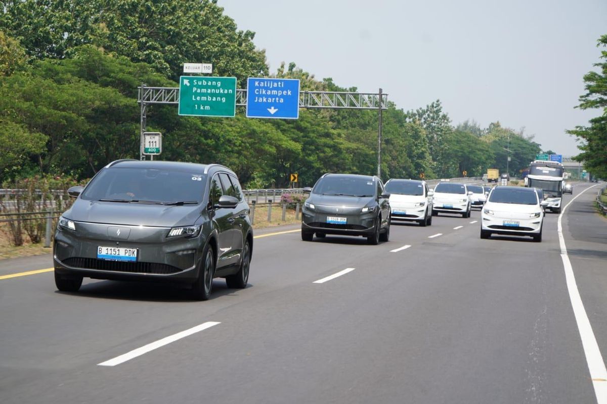 otomotif, tes mobil, test drive, Pengisian Daya Kendaraan Listrik, Aletra, pengisian daya EV, Aletra L8, Aletra L8 EV, Aletra Mobil Nusantara, Perjalanan Jakarta-Magelang, Aletra L8 Butuh 2 Kali Isi Daya