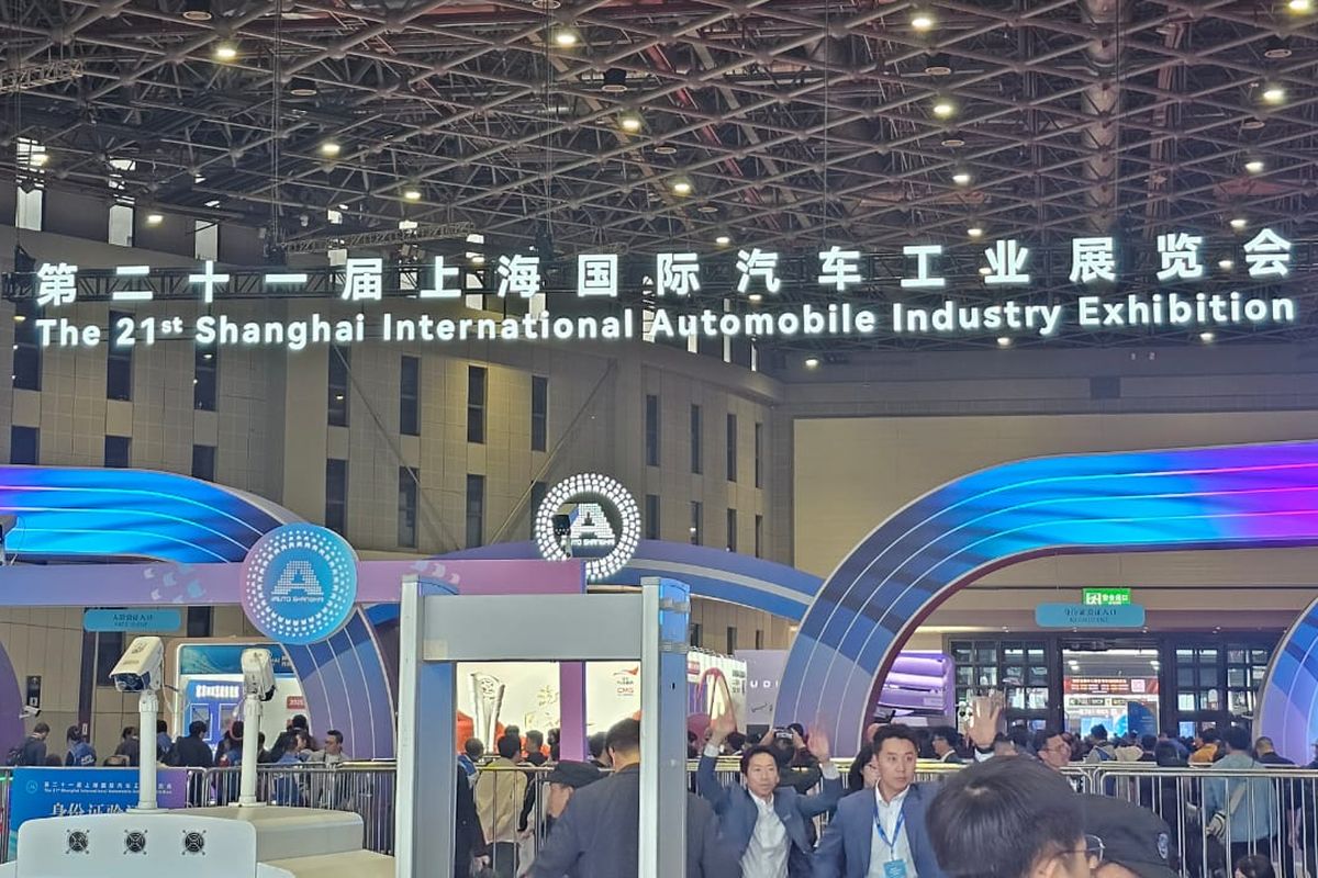 Auto Shanghai 2025, Auto Shanghai, Shanghai Auto Show 2025, auto shanghai, Datang ke Auto Shanghai 2025 Harus Lewati Pemeriksaan Paspor