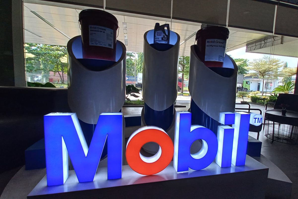 ExxonMobil, pelumas mobil, pelumas industri, ExxonMobil Indonesia, ExxonMobil Tawarkan Pelumas Sintetis untuk Kendaraan dan Industri