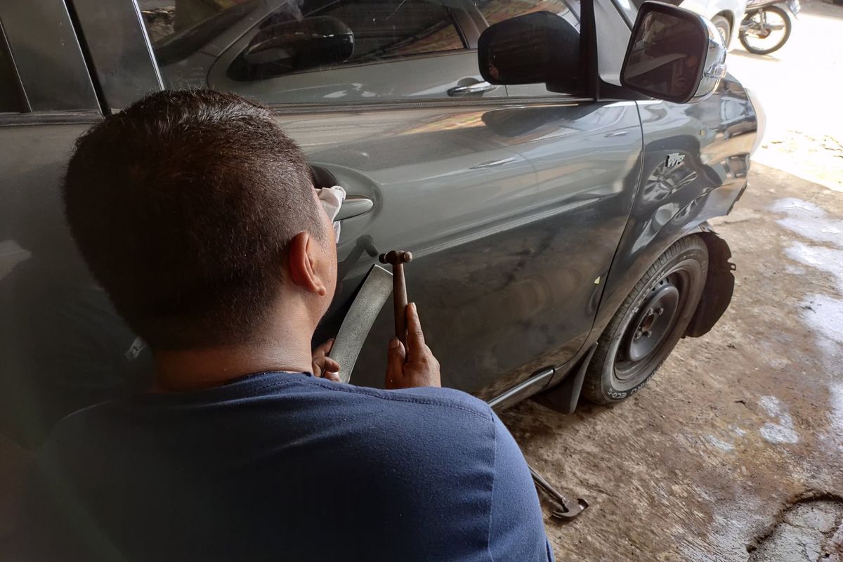tips mobil, ketok magic, Tips and trick, tips otomotif, Risiko Melakukan Ketok Magic Sendiri di Rumah