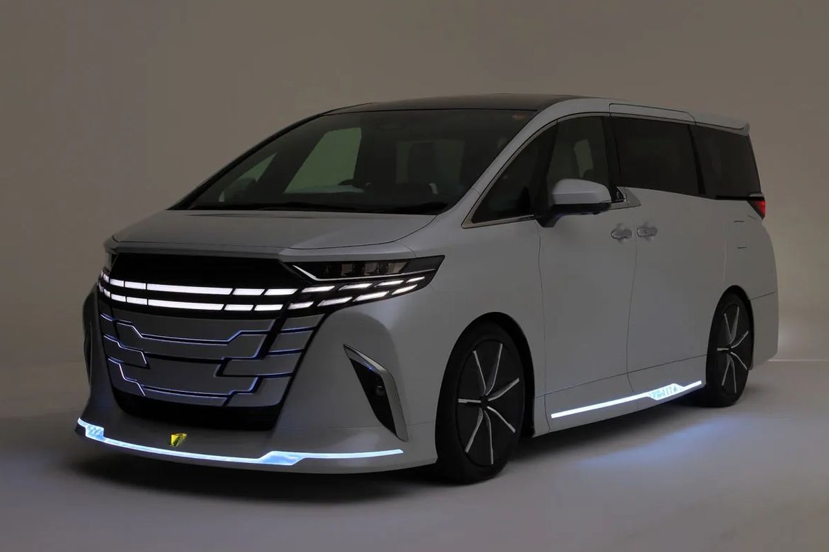 Toyota Alphard Modellista Concept Mejeng di Tokyo Auto Salon 2026