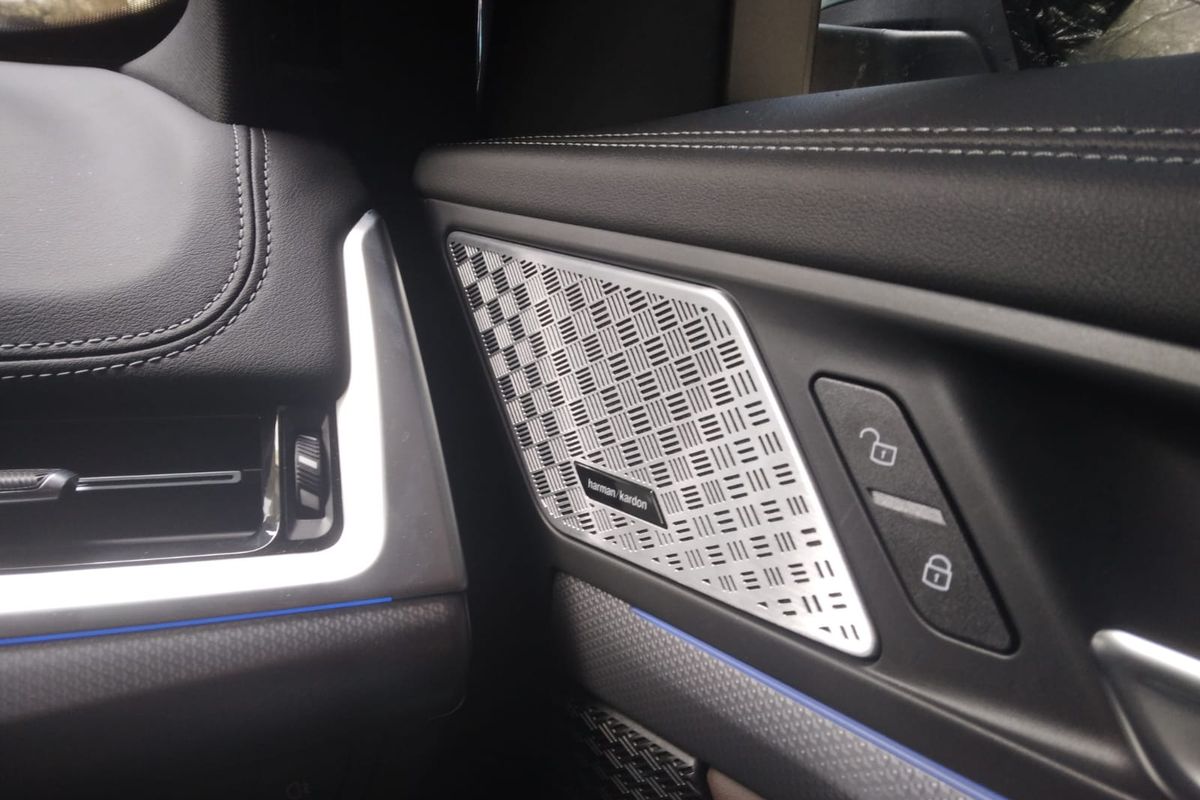 modifikasi, audio mobil, modifikasi audio, modifikasi audio mobil listrik, Modifikasi Audio OEM Style Banyak Diminati
