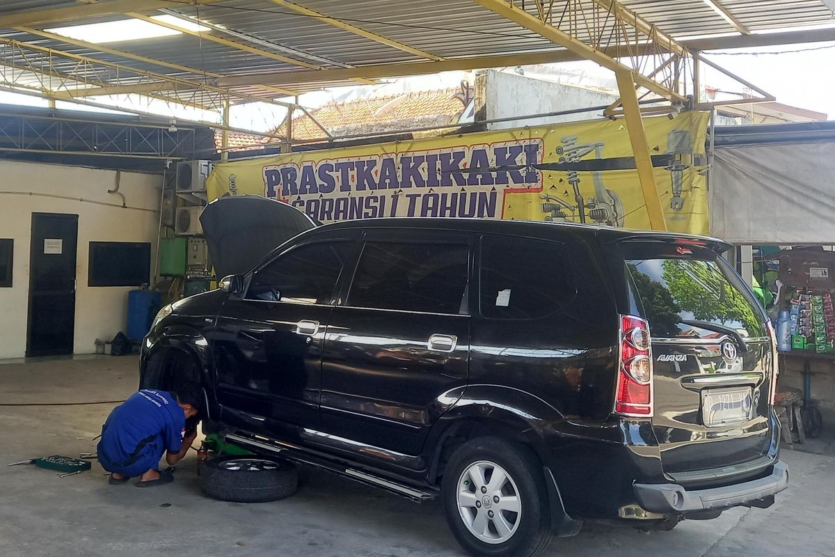 servis berkala, bengkel Prast Kaki-Kaki, perawatan kaki-kaki mobil, keselamatan berkendara, Jangan Abaikan Kaki-Kaki Mobil: Perawatan yang Perlu Diperhatikan