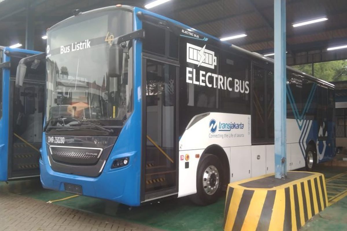 bus listrik, Karoseri Laksana, Damri, zhongtong, bus baru, VKTR, bus listrik damri, DAMRI Tambah 15 Bus Listrik, Kejar Target 200 Unit sampai 2025