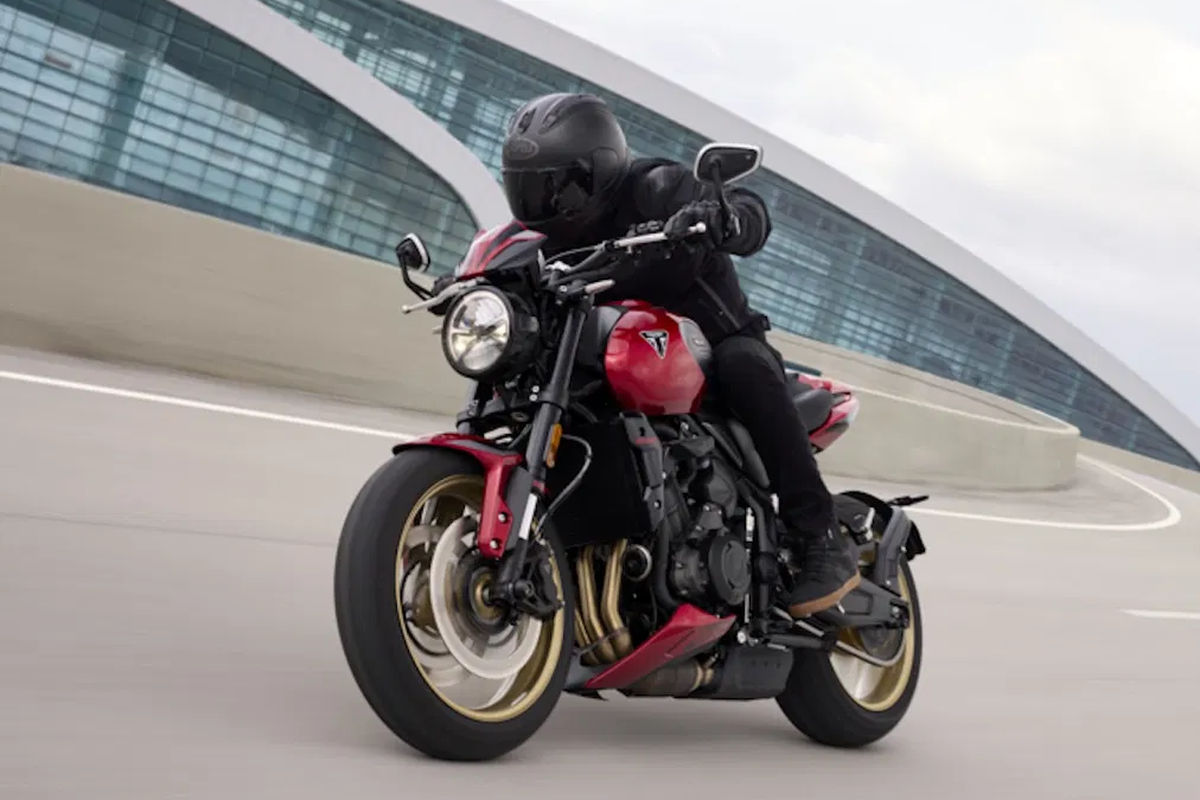 Triumph Luncurkan Trident 800: Tenaga Lebih Besar, tapi Tetap Nyaman