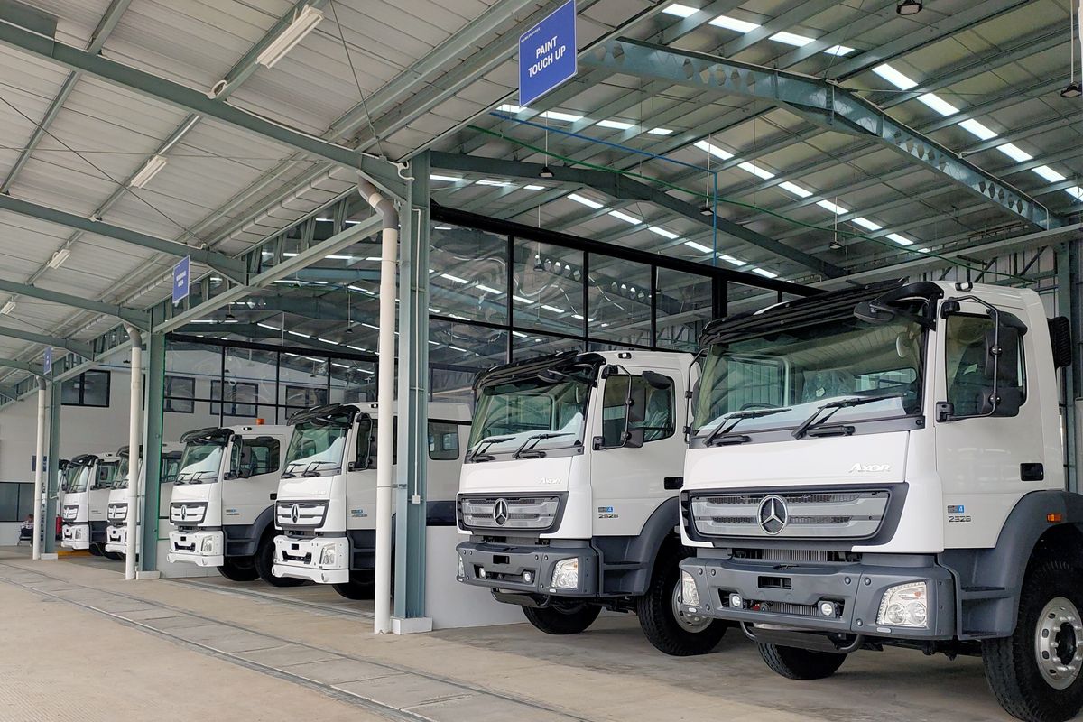 Daimler, pabrik kendaraan niaga, pabrik daimler, pabrik baru di cikarang, Daimler Resmikan Pabrik Bus dan Truk Baru di Cikarang