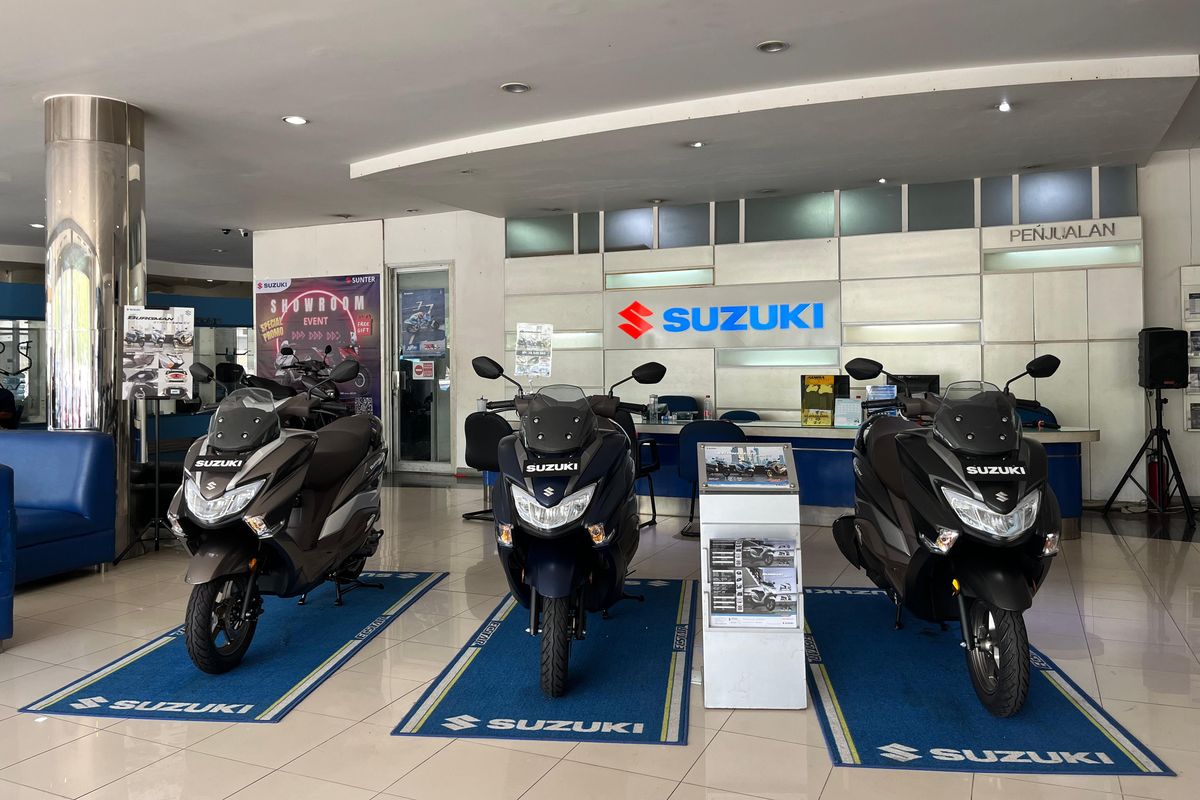 Diler Suzuki, Suzuki, motor Suzuki, Indo Sunmotor Gemilang, kredit motor suzuki, 80 Persen Pembeli Motor Suzuki Pilih Beli Tunai Ketimbang Kredit
