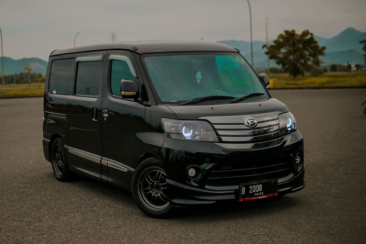 mobil bekas, Honda Freed, Honda Jazz, Daihatsu Luxio, harga mobil bekas, Deretan Mobil Bekas dengan Harga Stabil, dari Luxio hingga Freed