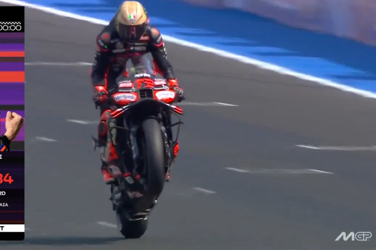 MotoGP, Marc Marquez, San Marino, Marco Bezzecchi, Sprint Race, Hasil Sprint Race MotoGP San Marino 2025: Bezzecchi Juara, Marc Marquez Crash