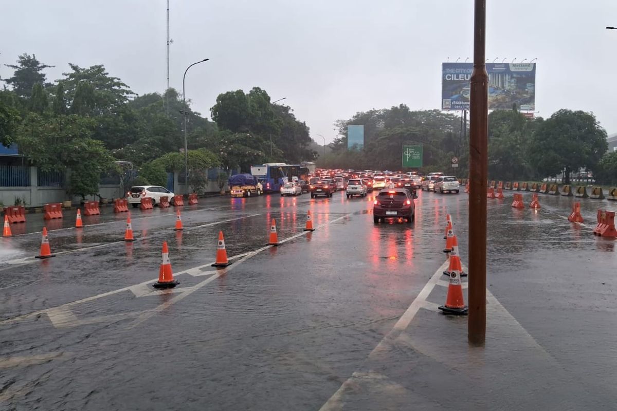 macet, cibubur, exit tol, jambore pramuka, Exit Tol Cibubur Diprediksi Macet: Ada Jambore Pramuka Muslim Dunia
