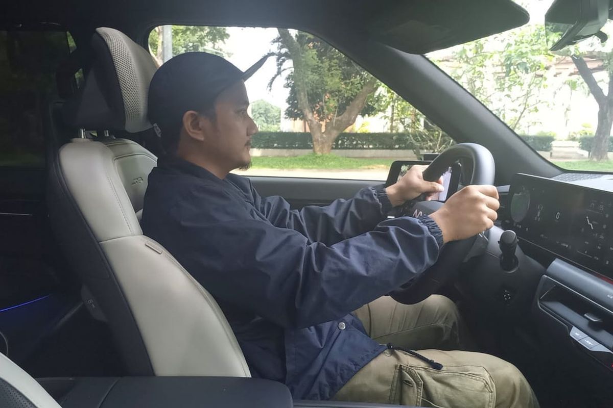 kecelakaan, mobil matik, pedal, pengemudi pemula, Kesalahan Umum Pengemudi Pemula Saat Bawa Mobil Matik
