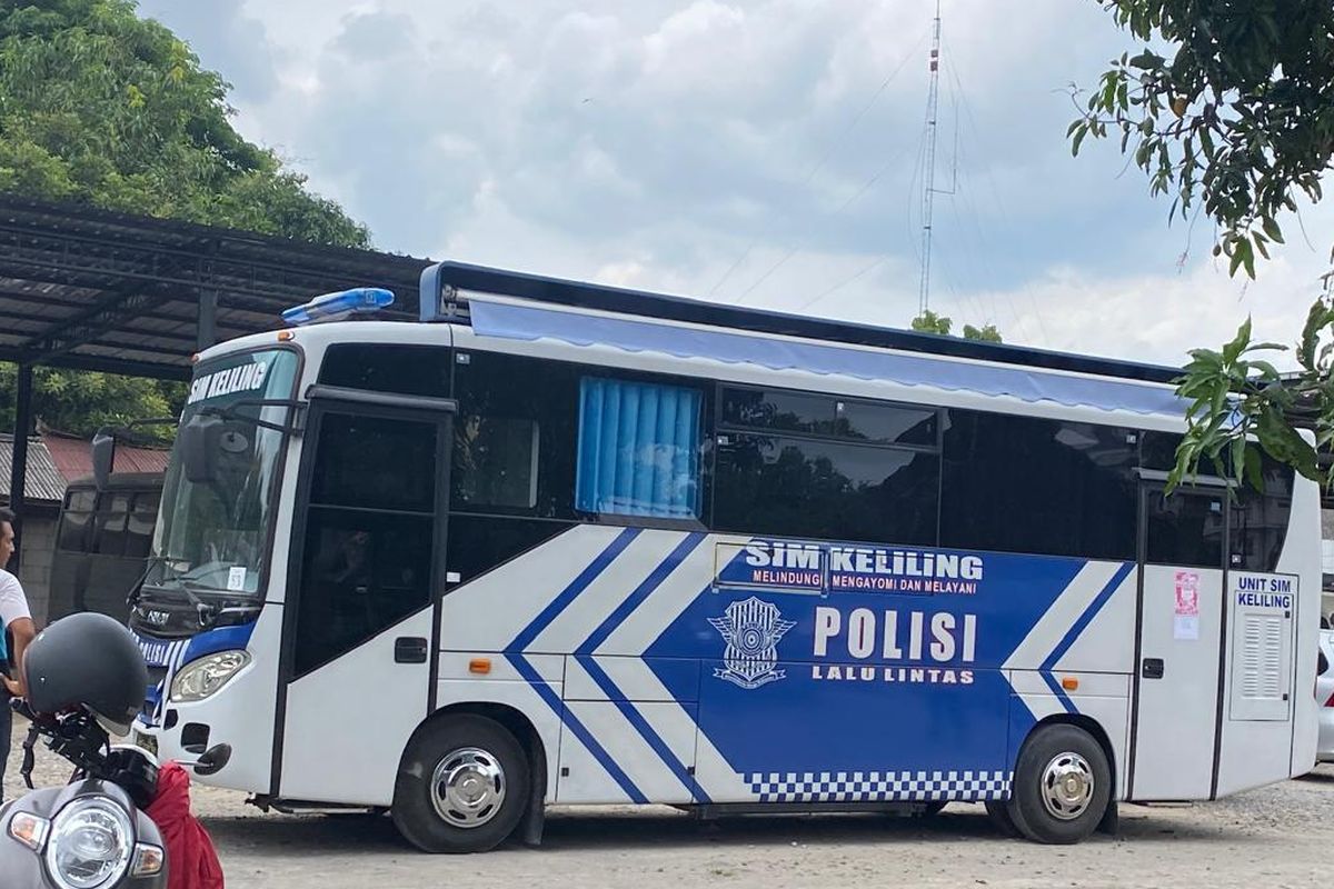 SIM keliling Solo, perpanjangan sim keliling solo, syarat perpanjangan sim keliling solo, jadwal perpanjangan sim keliling solo 2025, cara perpanjang sim di sim keliling, Panduan Lengkap Alur dan Syarat Perpanjangan SIM di Layanan SIM Keliling Kota Solo