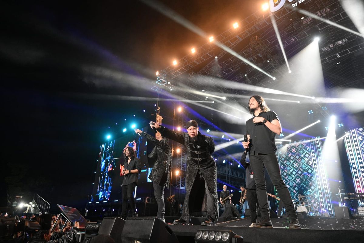 Dewa Tampil Malam Ini di Panggung IIMS Infinite Live 2026