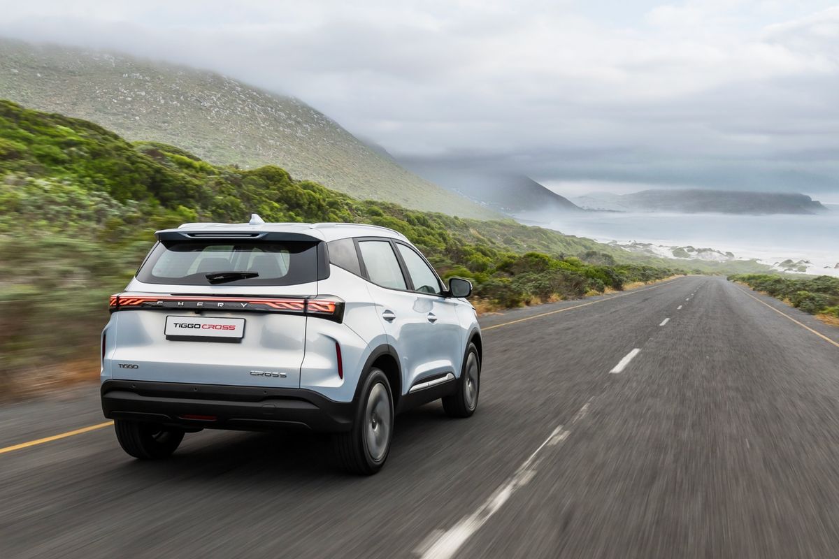 Chery, Tiggo Cross, Hybrid, Turbo, hybrid, turbo, GIIAS 2025, Chery Tambah Keluarga Tiggo Cross, Siap Mengaspal di GIIAS 2025