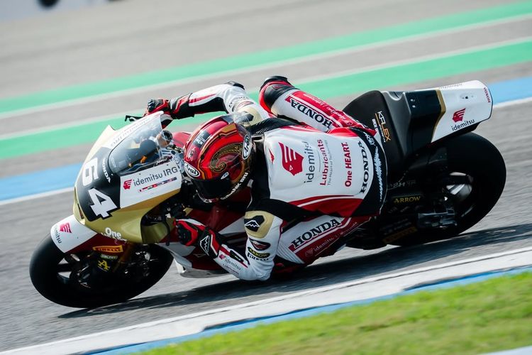 Gagal Finis, Mario Aji Terjatuh di Moto2 Thailand 2026