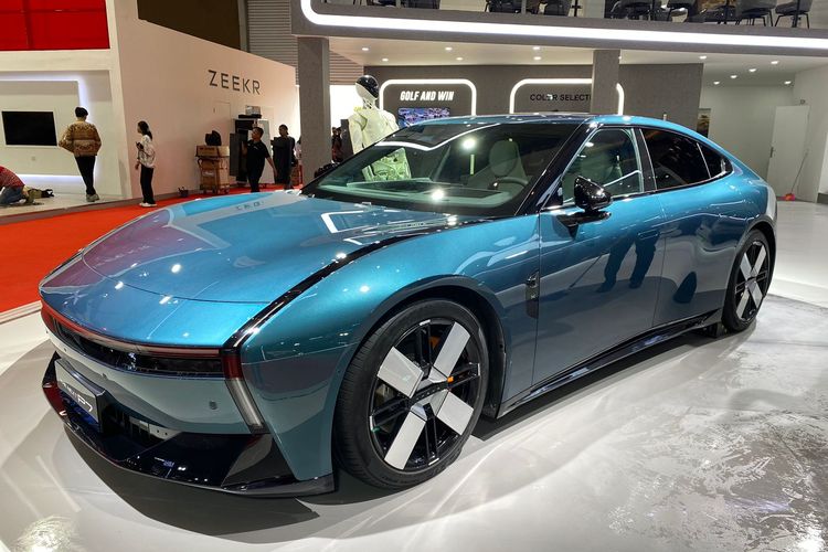 Xpeng The Next P7: Sedan Listrik dengan Fast Charging dan V2L