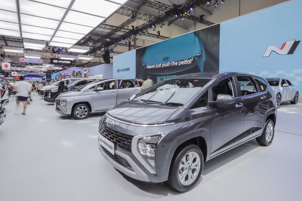 Industri otomotif, penjualan, Kendaraan Bermotor, penjualan mobil, industri otomotif, kendaraan bermotor, resesi, pasar otomotif, Resesi, Pasar otomotif, Industri Otomotif Masuk Zona Resesi, Picu Gelombang PHK