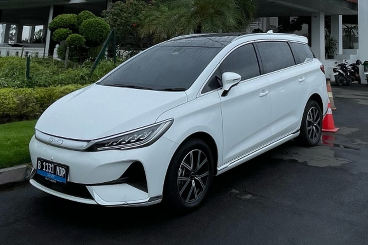 Perjalanan jauh, BYD M6, mobil listrik, Titus Romania, Setahun Bersama Mobil Listrik BYD M6: Meluncur ke Luar Kota Nyaman