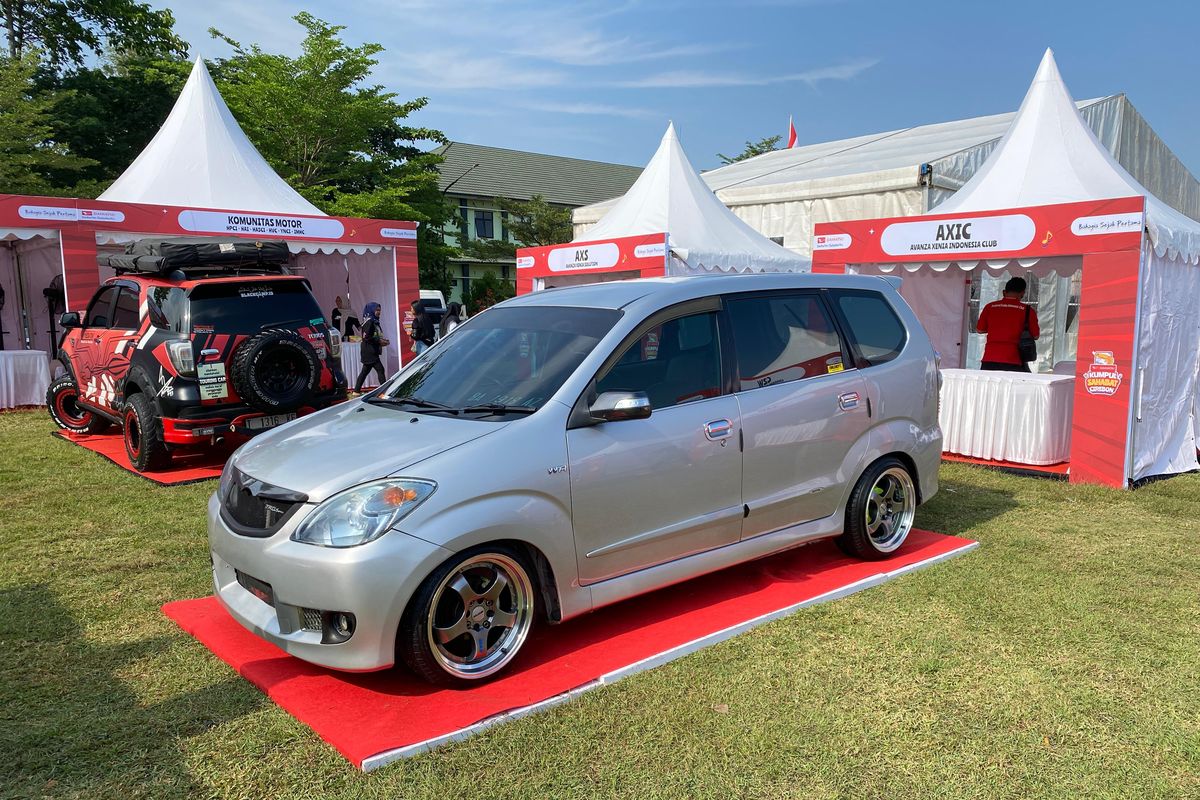 modifikasi, daihatsu xenia, Modifikasi mobil, Daihatsu Kumpul Sahabat, Daihatsu Kumpul Sahabat Cirebon, Daihatsu Xenia 2008, Tampil Sporty tapi Tetap Nyaman