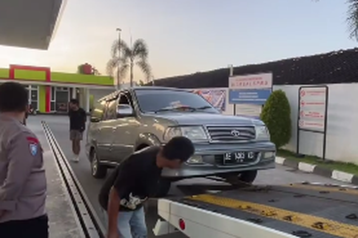 video viral, media sosial, Pertalite, SPBU, Klaten, Pertamina Patra Niaga, SPBU Trucuk, pertalite bercampur air, Klarifikasi Pertamina Soal Pertalite Bercampur Air di Klaten