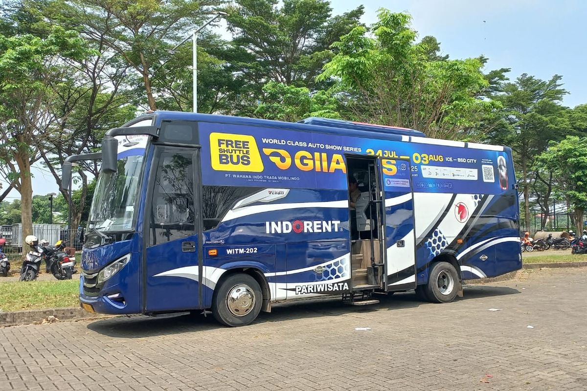 Gaikindo Indonesia International Auto Show, GIIAS, ICE BSD, shuttle bus, GIIAS 2025, pameran otomotif, Shuttle Bus, Naik Shuttle Bus Gratis ke GIIAS 2025 Agar Tidak Terjebak Macet