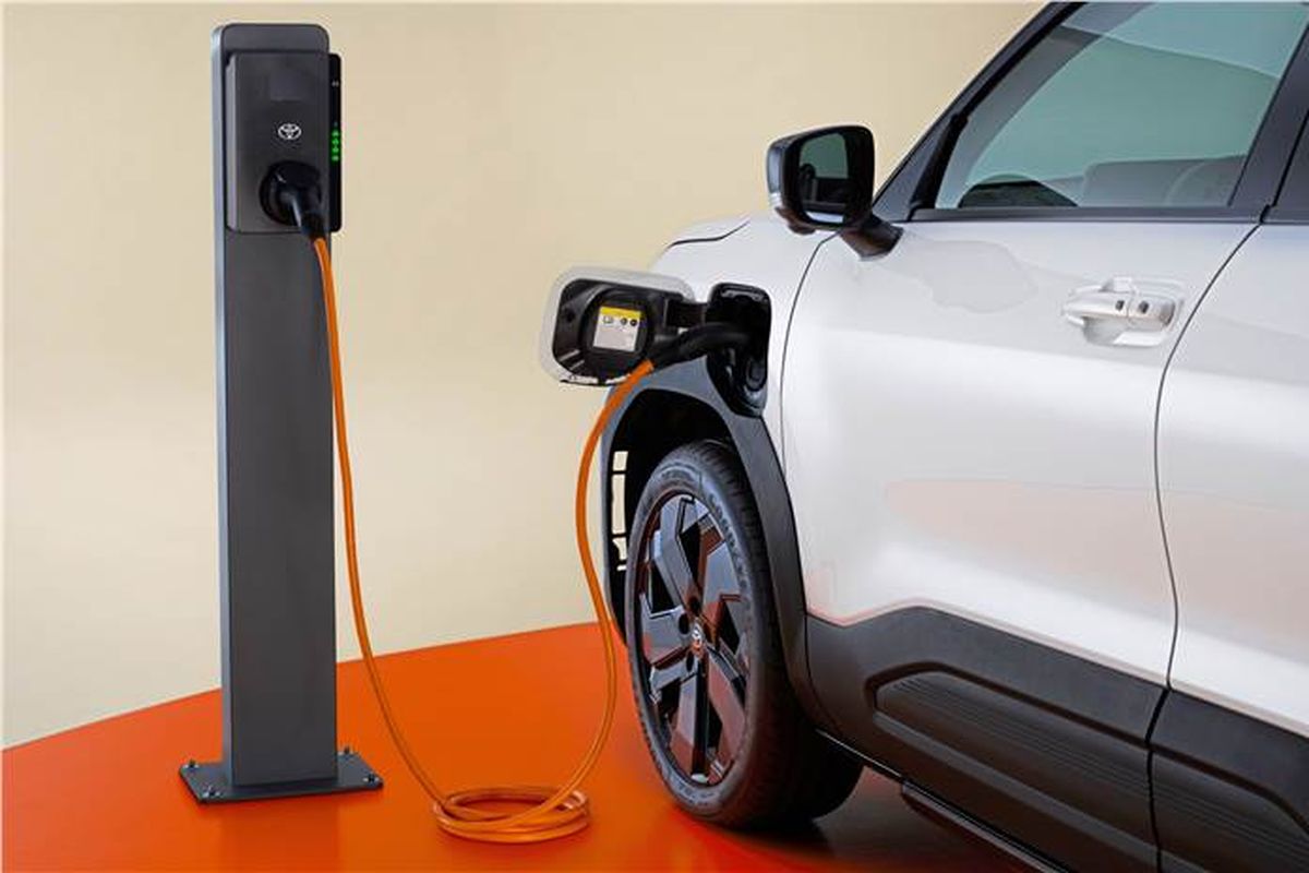 Toyota, GIIAS, mobil baru, Toyota Astra Motor, GIIAS 2025, Spesifikasi Toyota Urban Cruiser EV, Kembaran Suzuki e Vitara